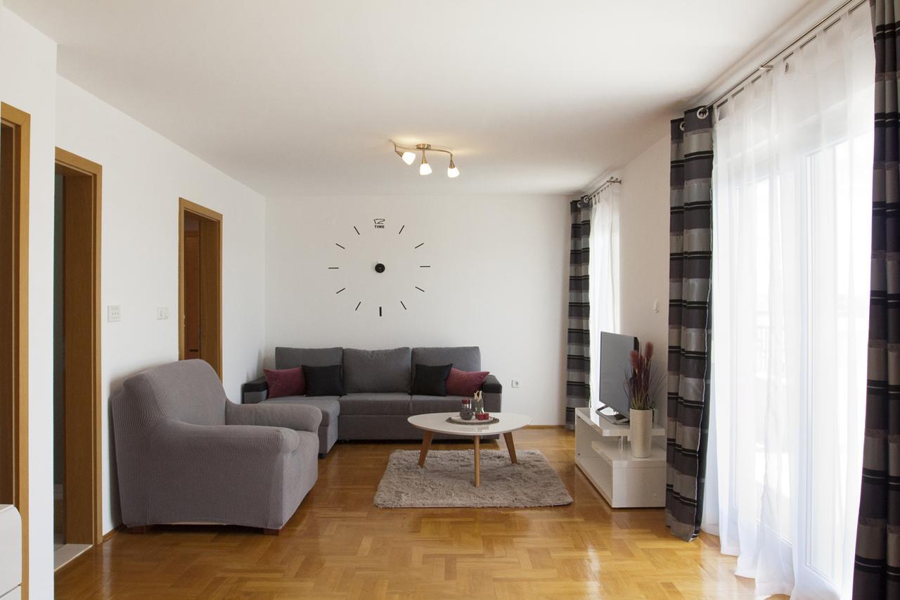 Apartment Noel Kaštela 外观 照片